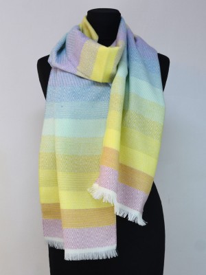 Szal w kolorowe pasy, 224