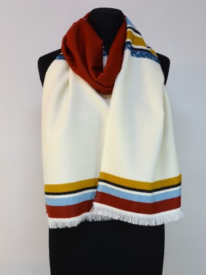 Szal tkany z dekoracyjnymi pasami, czerwony 277