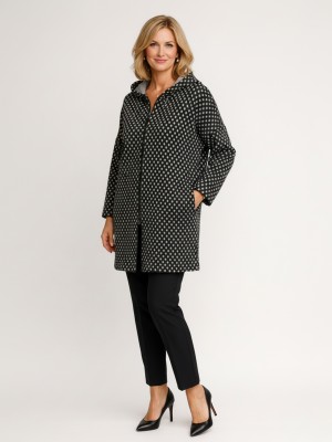Płaszcz z kapturem z dzianiny żakardowej czarno-biały 011