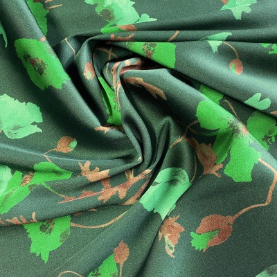 Tkanina wiskozowa z elastanem w kwiaty, zielona WI39